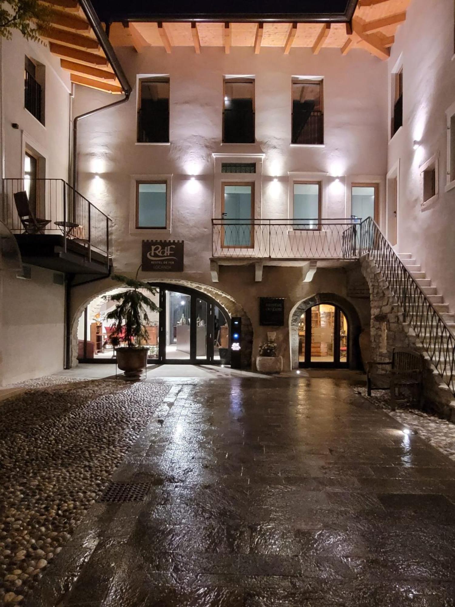 Locanda Restel De Fer ريفا ديل غاردا المظهر الخارجي الصورة