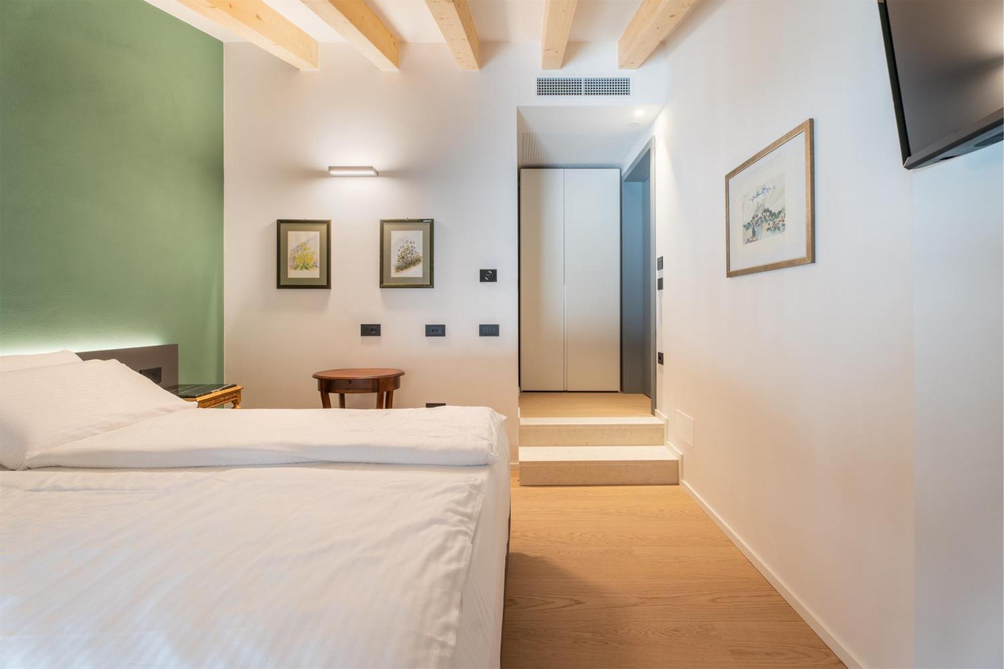 Locanda Restel De Fer ريفا ديل غاردا المظهر الخارجي الصورة