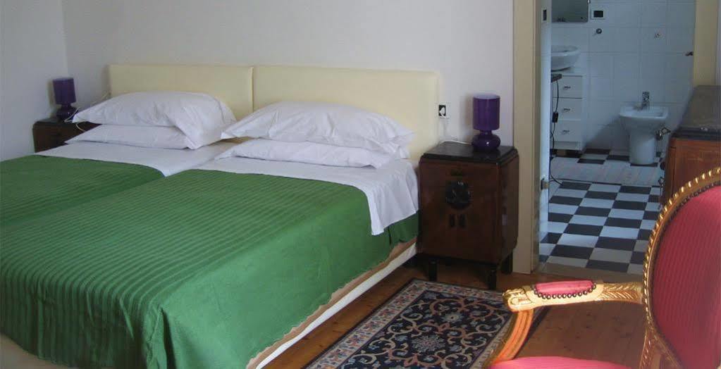 Locanda Restel De Fer ريفا ديل غاردا المظهر الخارجي الصورة